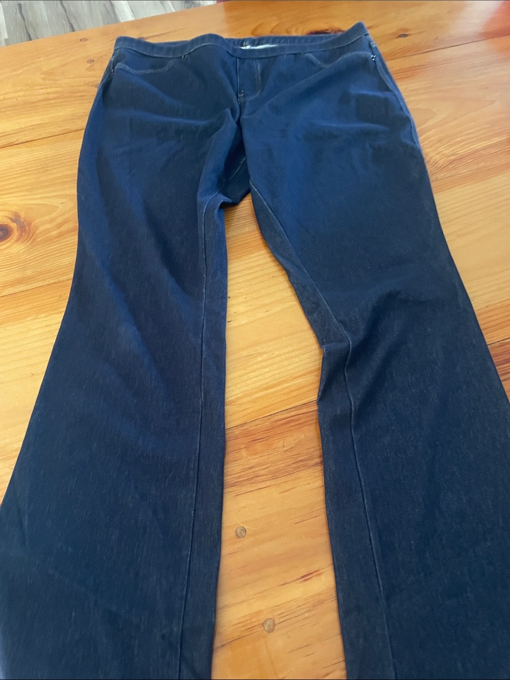 Women's Navy Wide Leg Jeans - Classic Flare